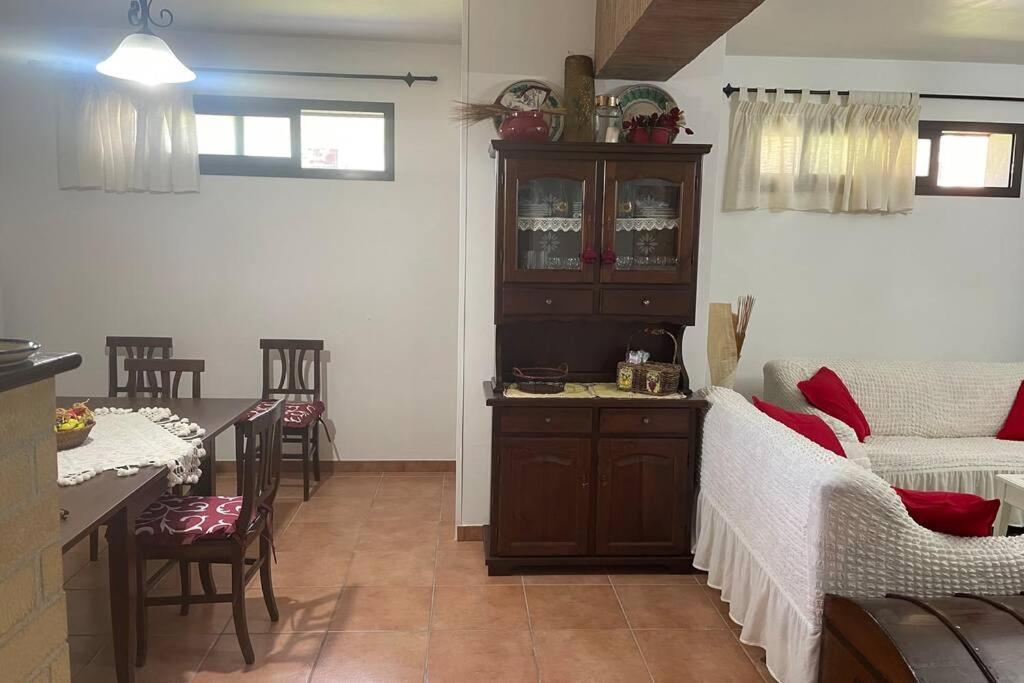 La Taverna Della Loggia Avola Extérieur photo